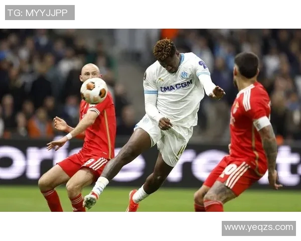 本菲卡与马德拉激战正酣比分悬念引发球迷热议