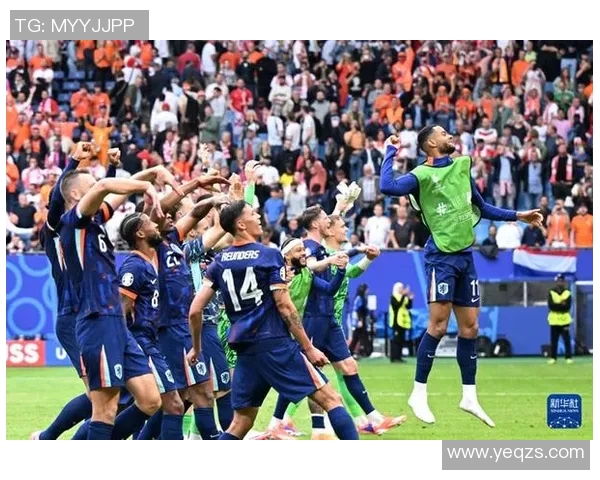 日本与荷兰足球赛精彩对决结果揭晓引发热议 日本与荷兰足球赛精彩对决结果揭晓引发热议